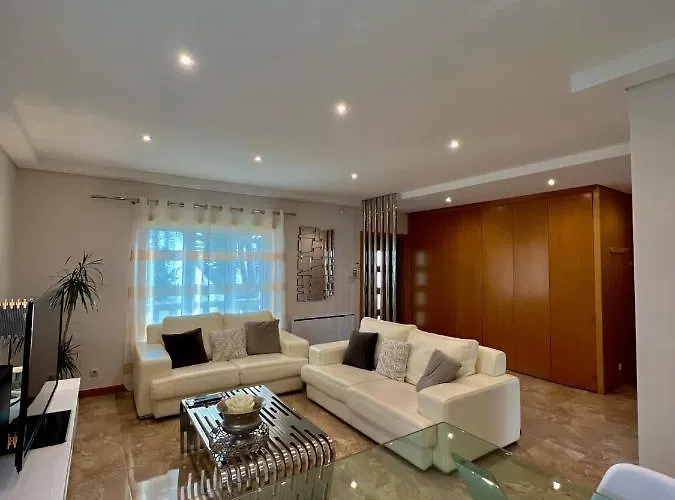 Nell&and&jess Ferienhaus Espinho (Aveiro)